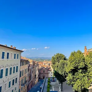Apartment Sisters' - Nel Centro Storico Con Terrazzo, Aria Condizionata E Vasca Da Bagno, Siena